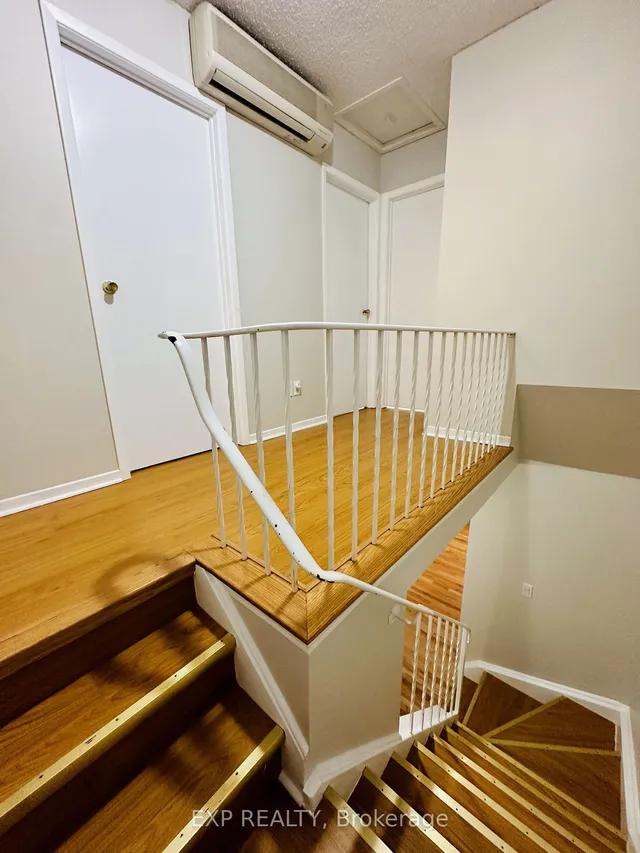 Additional image 19 of 22 Rosset Cres Unit 22
