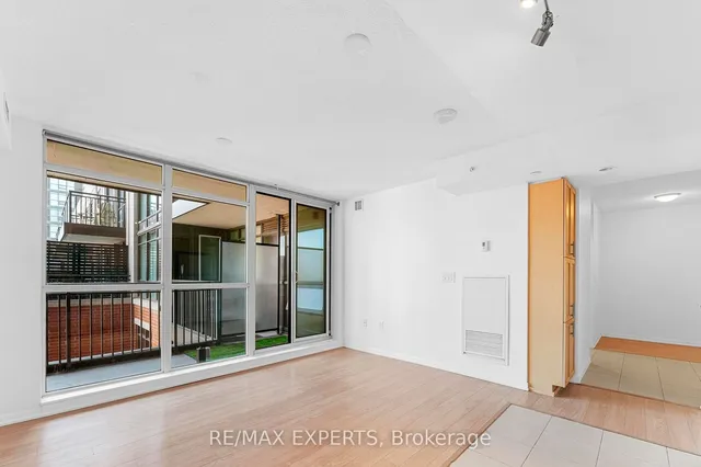 Additional image 10 of 830 Lawrence Ave Unit 729