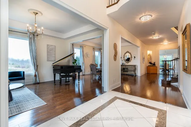 Additional image 9 of 16 Layton St