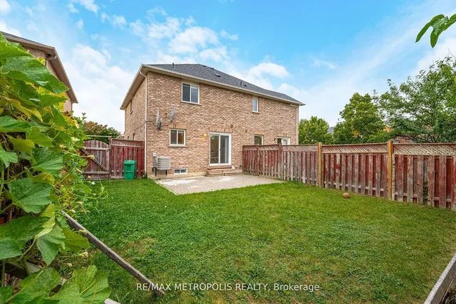 Additional image 34 of 27 Prince Cres