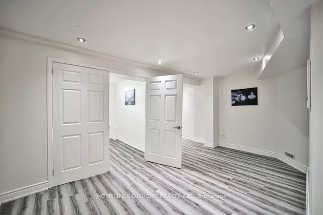 Additional image 29 of 55 Samantha Cres