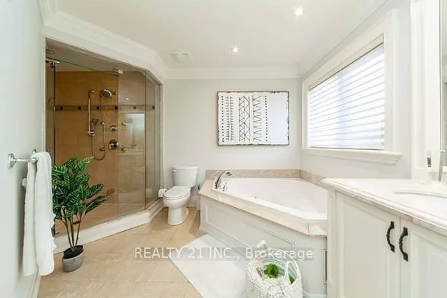 Additional image 18 of 92 Hill Cres