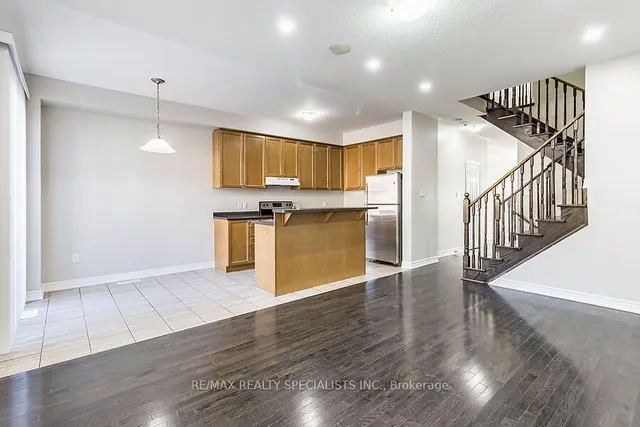 Additional image 15 of 11 SKY HARBOUR Dr