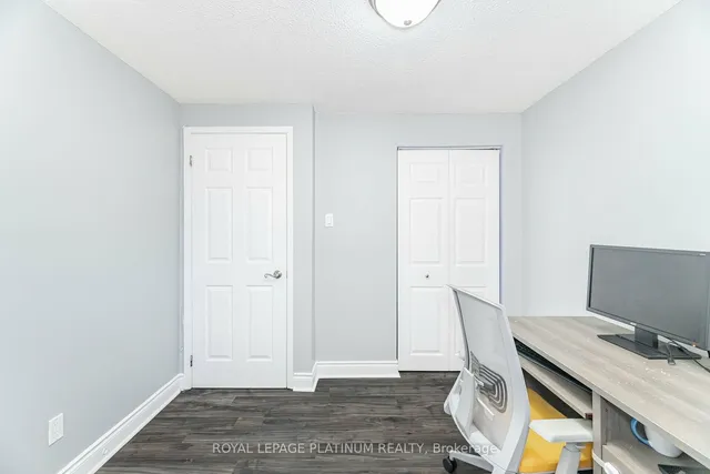 Additional image 18 of 105 Hansen Rd Unit 54