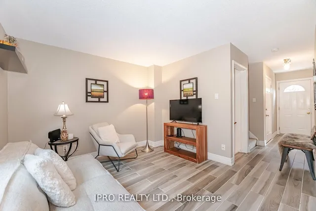 Additional image 15 of 39 Lakecrest Tr