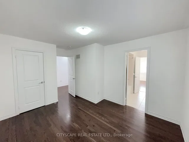 Additional image 34 of 26 Clockwork Dr