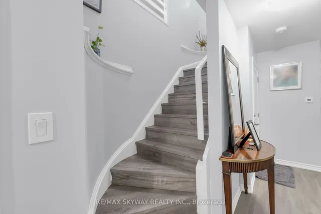 Additional image 21 of 19 Rednor Dr