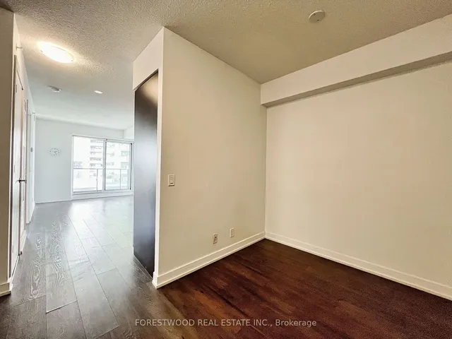 Additional image 9 of 2220 Lake Shore Blvd Unit 1003