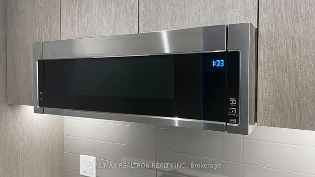 Additional image 19 of 250 Lawrence Ave Unit 501