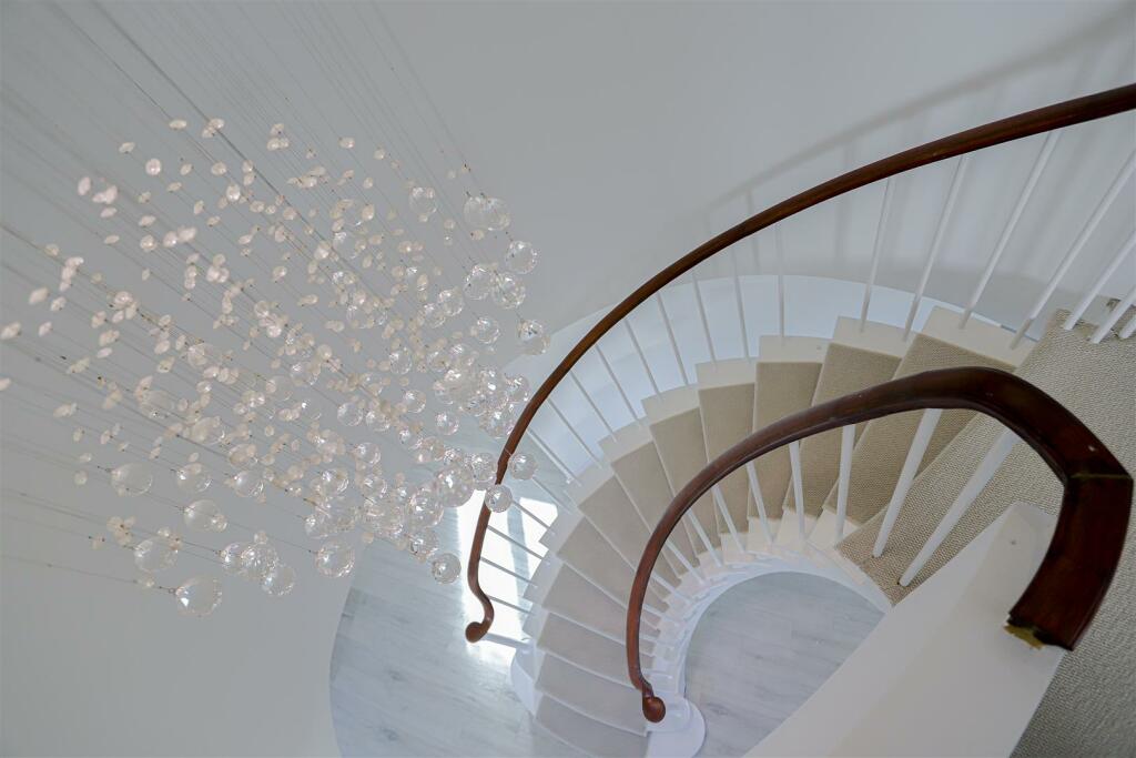 Additional image 20 of Glen View Road, Burnley