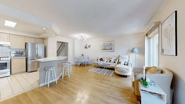 Additional image 6 of 83 Mondeo Dr Unit 150