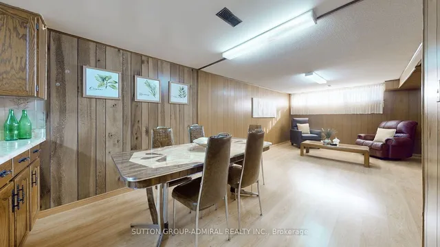 Additional image 23 of 48 Dubray Ave