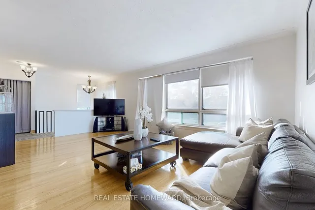 Additional image 11 of 16 Thwaite Ave