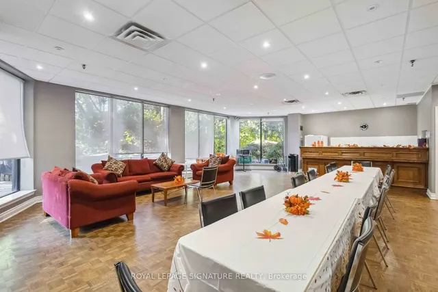 Additional image 25 of 8 Lisa St Unit 504