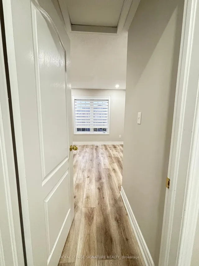 Additional image 16 of 17 Levida St