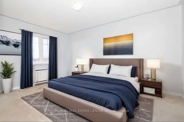 Additional image 5 of 215 Brisdale Dr