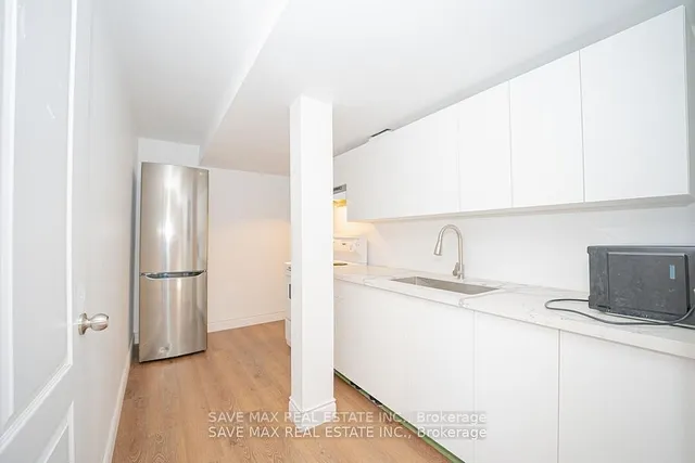 Additional image 40 of 2 Geneva Cres