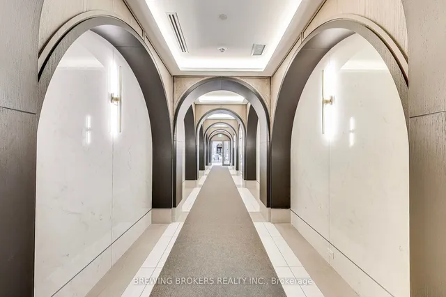 Additional image 5 of 20 Inn On The Park Dr Unit 933