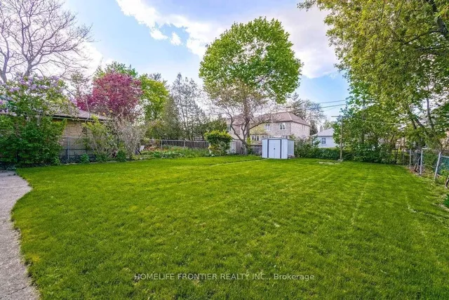 Additional image 33 of 28 Barker Ave