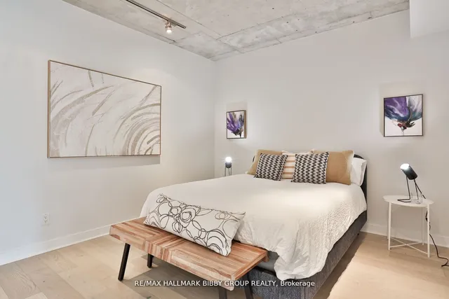 Additional image 17 of 55 Stewart St Unit 637