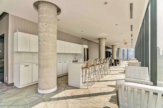 Additional image 4 of 11 Charlotte St Unit 1806