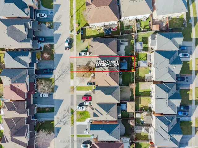 Additional image 40 of 13 Percy Gate