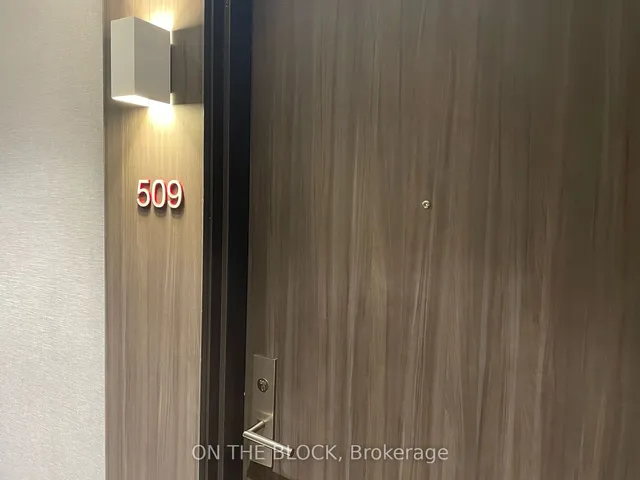 Additional image 15 of 185 Roehampton Ave Unit 509