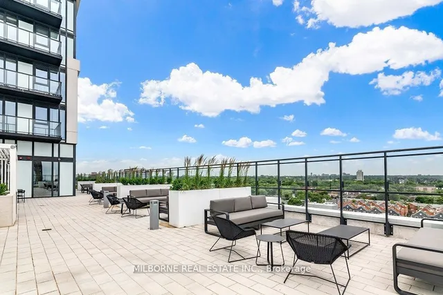 Primary image of 5 Defries St Unit 1708