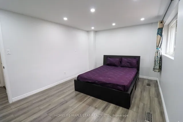 Additional image 23 of 59 Lexington Ave Unit 18