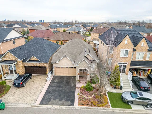 Additional image 31 of 25 Amboise Cres