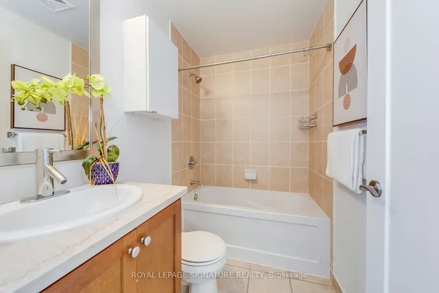 Additional image 14 of 825 Church St Unit 921