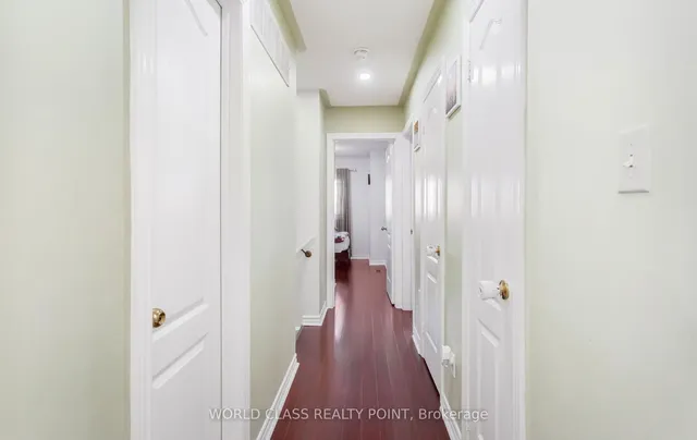 Additional image 27 of 17 Manett Cres