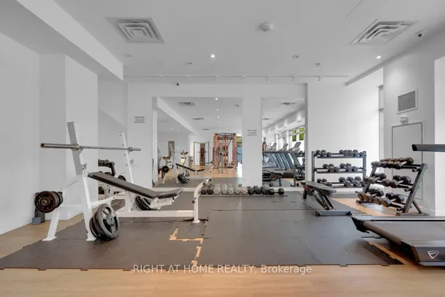 Additional image 37 of 68 Abell St Unit 1001