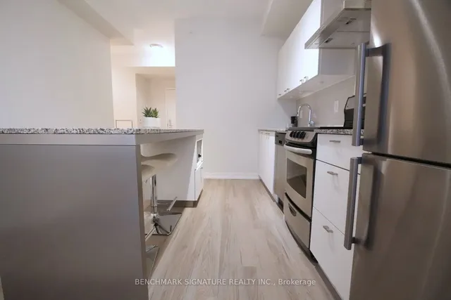 Additional image 9 of 51 East Liberty St Unit 908