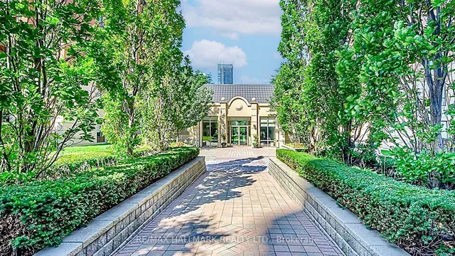 51 HARRISON GARDEN Blvd Unit 707