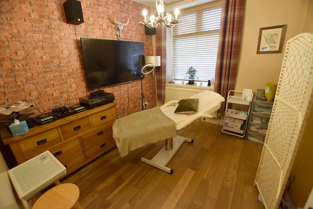 Additional image 9 of 33 Church Square, Burnley, Lancashire, BB10 3NH