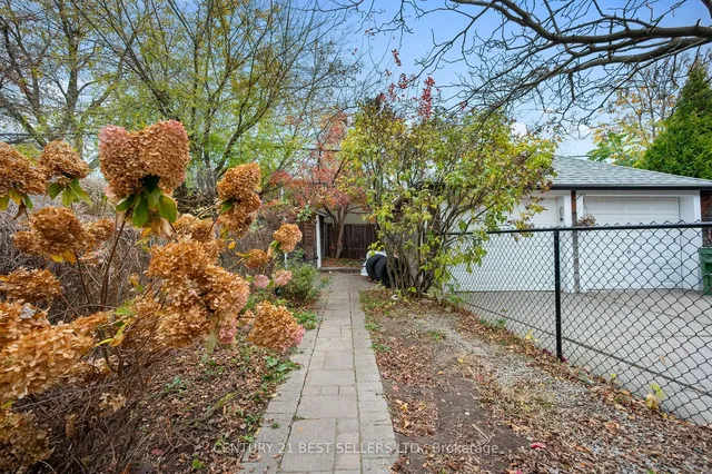 Additional image 35 of 51 Hertle Ave