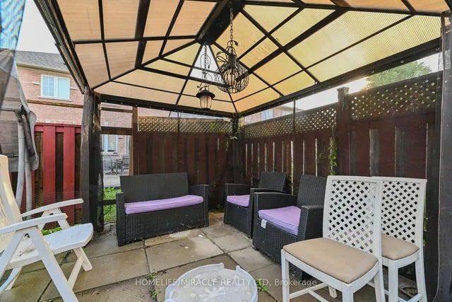 Additional image 38 of 169 Crystal Glen Cres