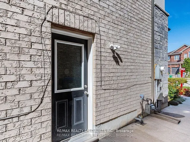 Additional image 38 of 80 Thornbush Blvd