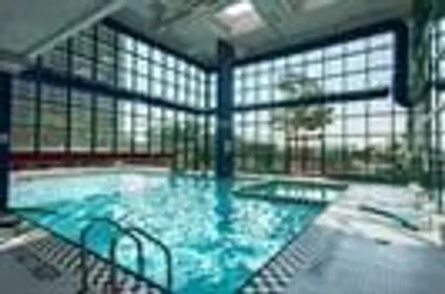 Additional image 21 of 77 Harbour Sq Unit 809