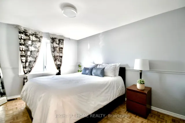 Additional image 30 of 79 Redgrave Dr