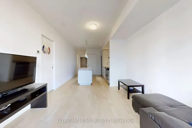 Additional image 9 of 101 Charles St Unit 813