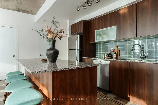 Additional image 16 of 55 East Liberty St Unit 1906