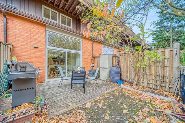 Additional image 37 of 155 Woodbine Ave Unit 5