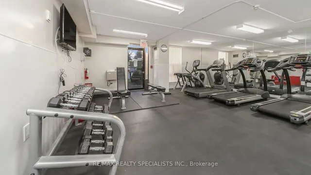 Additional image 37 of 18 Knightsbridge Rd Unit 1011