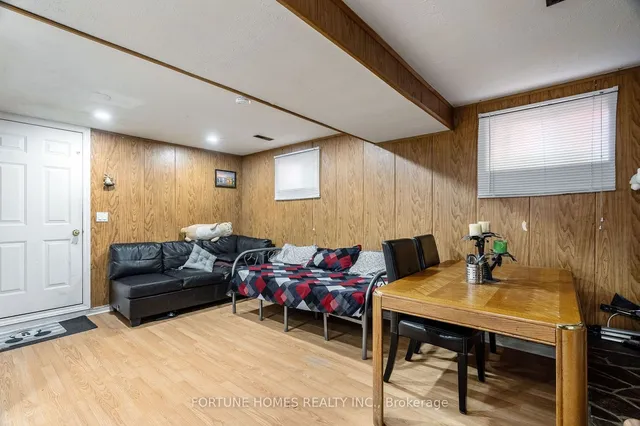 Additional image 32 of 29 Doncaster Dr