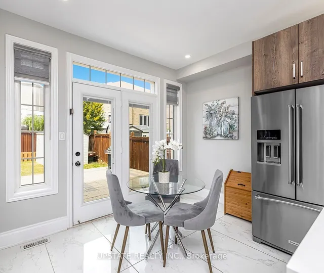 Additional image 14 of 8047 Financial Dr