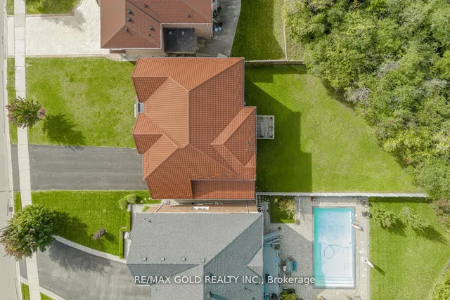 Additional image 38 of 71 Crocker Dr