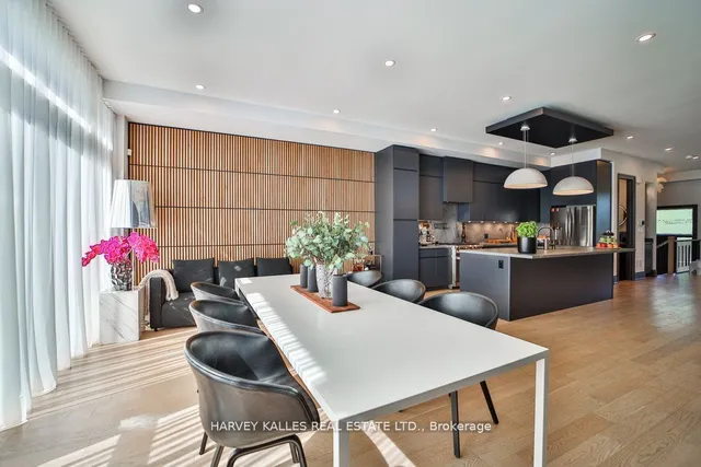 Additional image 9 of 39 Marquette Ave