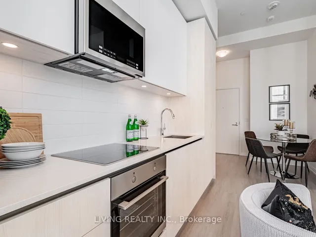 Additional image 11 of 8 Widmer St Unit GPH3